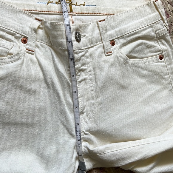 🎉 Host Pick 🎉 SALE:7 for All Mankind vintage white jeans size 28 - Picture 9 of 11
